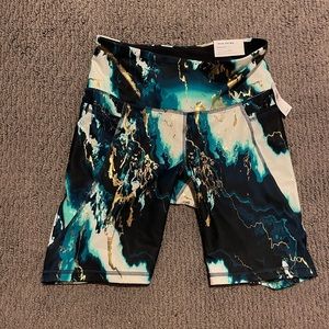 Old navy active bike short